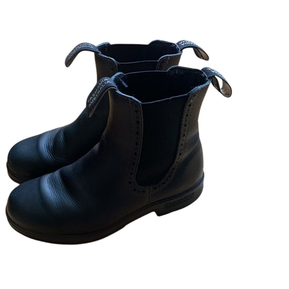 Blundstone Classic Chelsea Boots – Black Leather (Women’s 4.5) - Picture 1 of 7